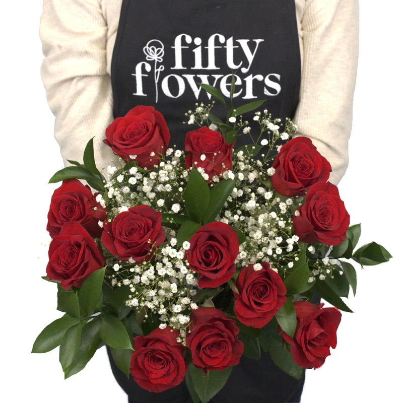 12 Long Stem Roses Valentines Day Bouquets Delivered Arrangements Apron - Image