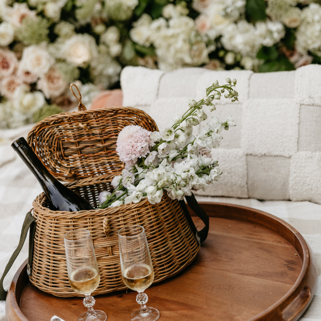 Alpine Oat at Botanical Gardens Styled Shoot