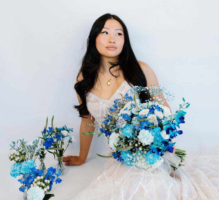 flowers dressed in blue flowers dressed in blue - Strings and Heart