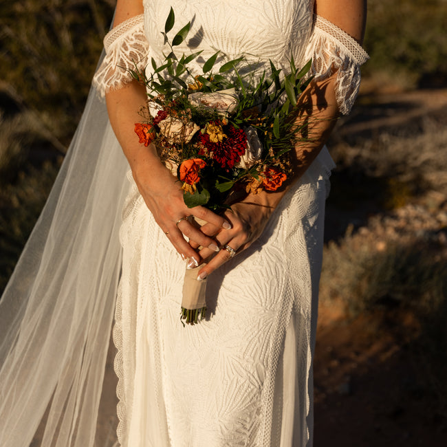 Create a Rustic Terracotta and Emerald Green Botanical Desert Weddi... Create a Rustic Terracotta and Emerald Green Botanical Desert Weddi...