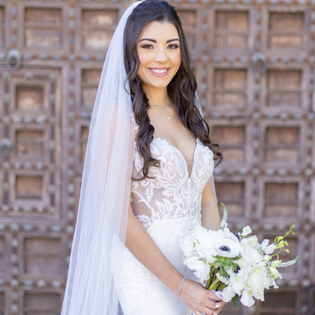 Black & White Romance: Omni Montelucia Scottsdale Wedding