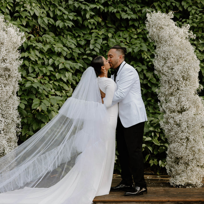 Black Tie White and Green Florida Wedding