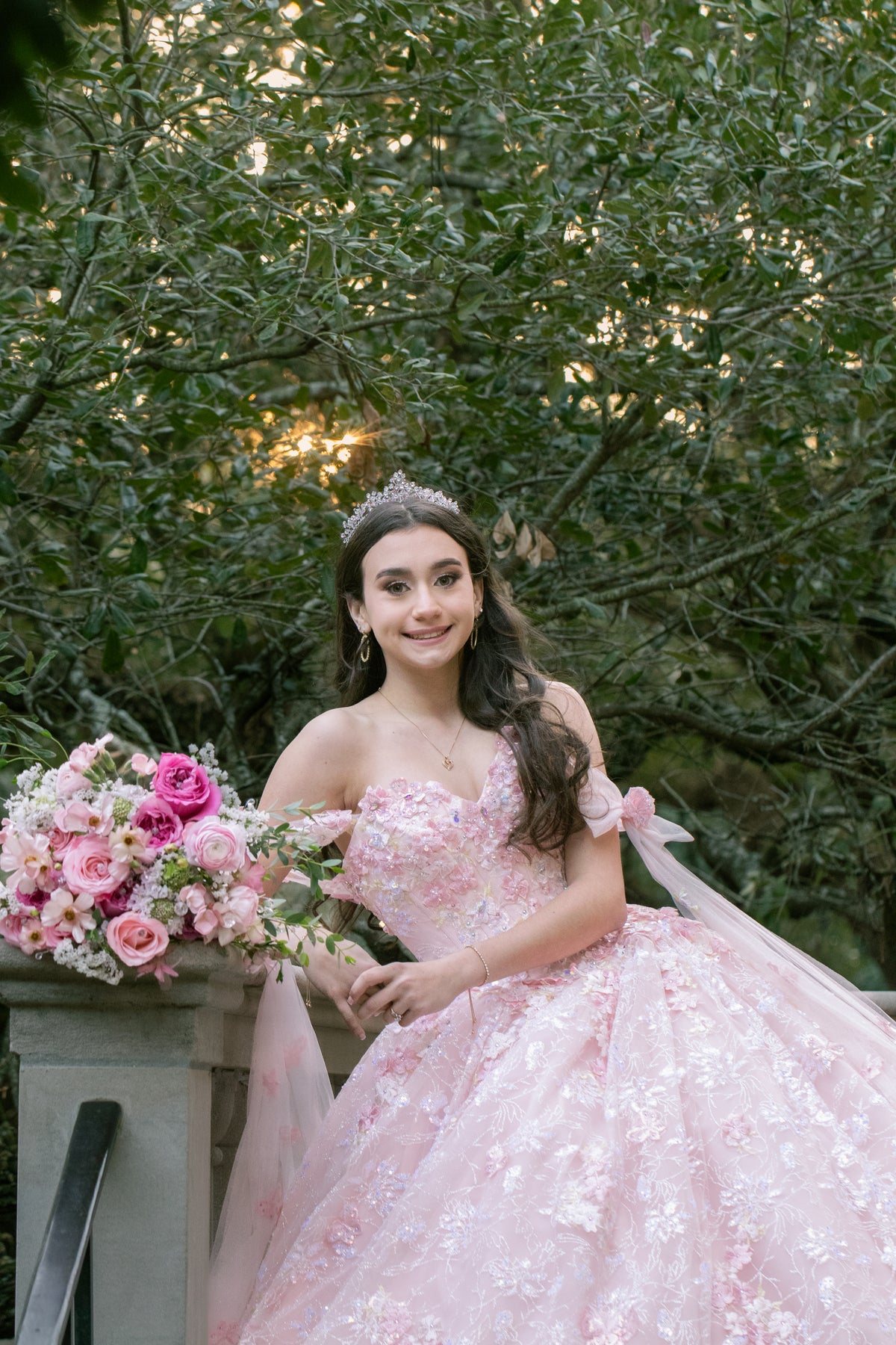 Create a Dreamy Pink Quinceaera theme | FiftyFlowers Create a Dreamy Pink Quinceaera theme | FiftyFlowers