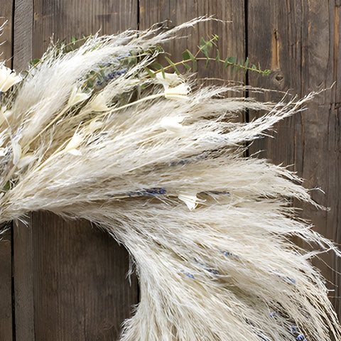 Avery dried greenery wreath side stem