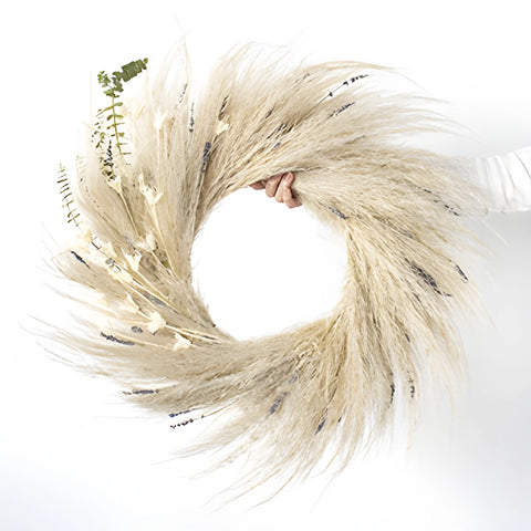 Avery Dried Greenery wreath close up