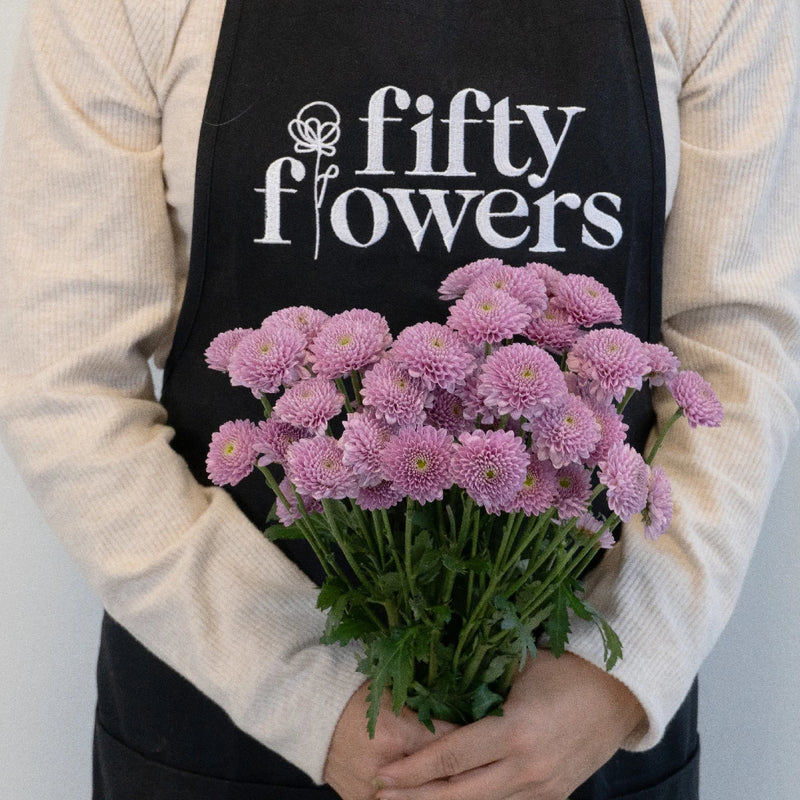 Bashful Becky Button Flower Apron - Image
