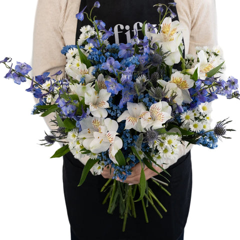 Blue Magic Diy Flower Kit Apron - Image