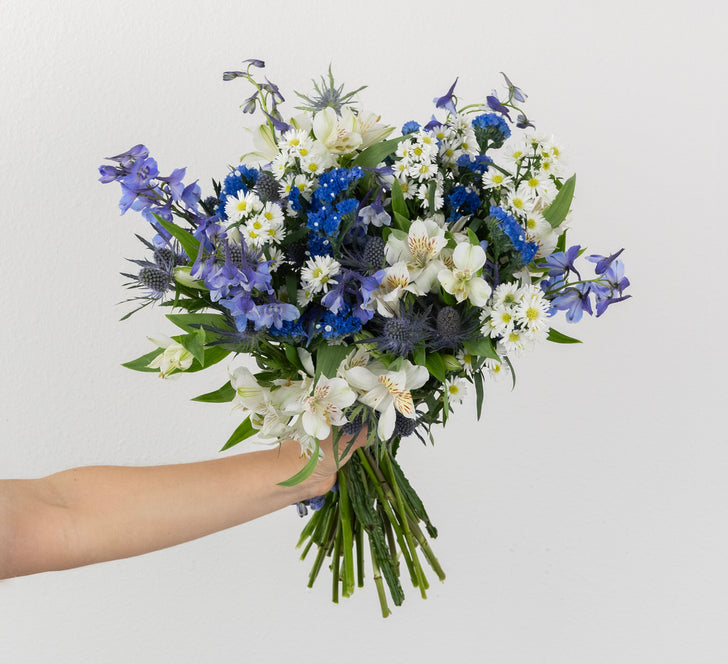 Blue Magic Diy Flower Kit Vase - Image