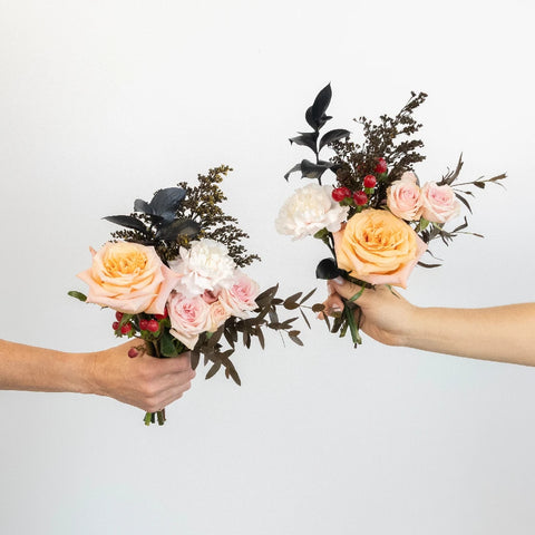 Blush & Berries Bouquet Bar Flower Kit Recipe - Image