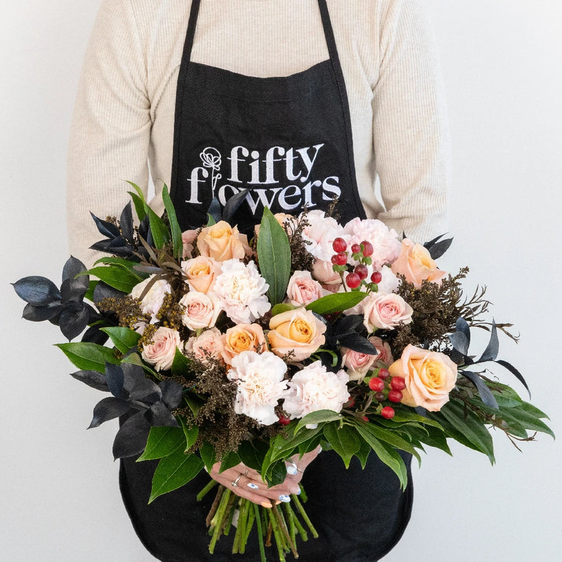 Blush & Berries Diy Flower Kit Apron - Image