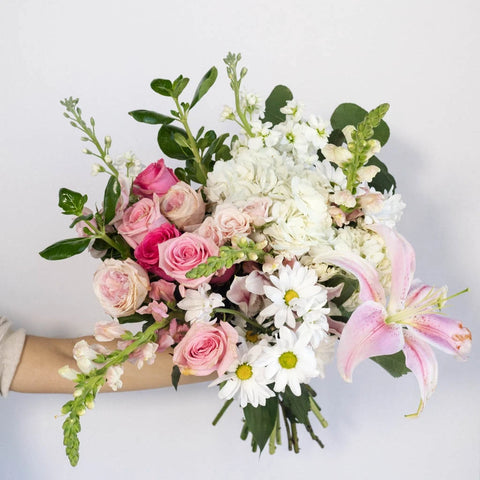 Blush Bulk Diy Flower Combo Hand - Image