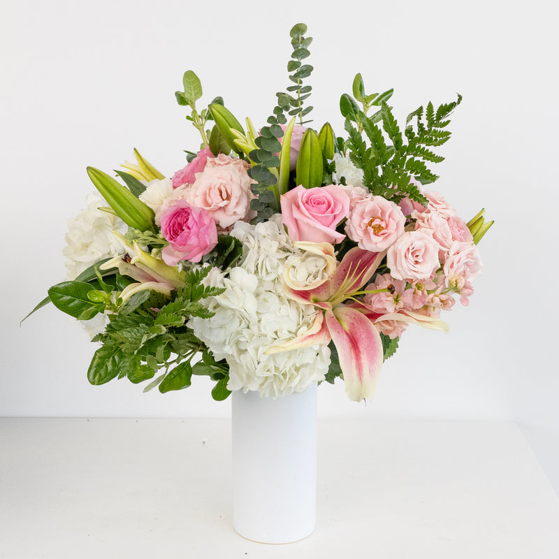 Blush Bulk Flower Bouquet Vase - Image