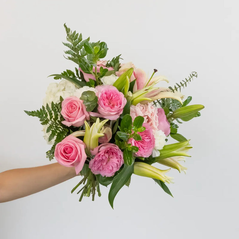 Blush Bulk Flower Centerpieces Vase - Image