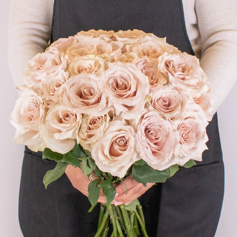 Bridesmaid Blush Garden Roses in Hands