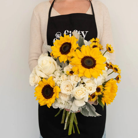 Bright Sky Sunflower Centerpieces Apron - Image