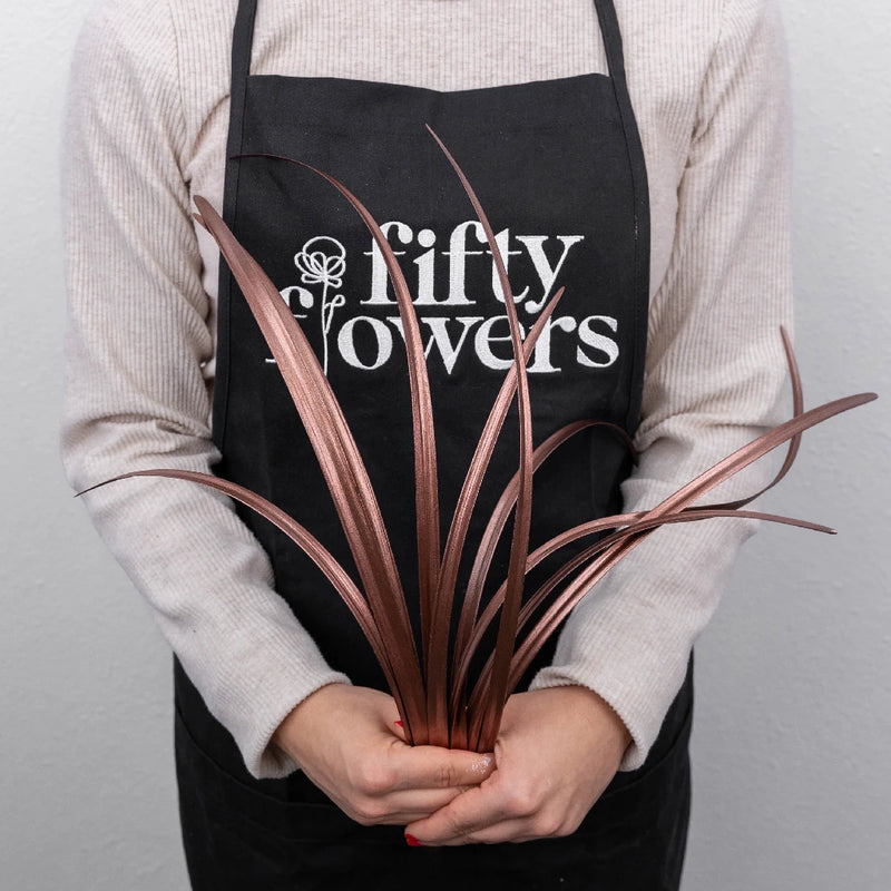 Bronzed Rose Gold Metallic Lily Grass Apron - Image
