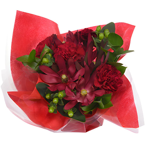 Monochromatic Burgundy Bouquetta Centerpieces