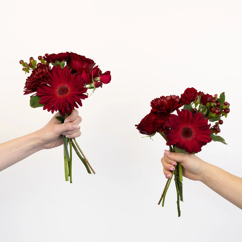 Cherry Coded Bouquet Bar Flower Kit Hand - Image