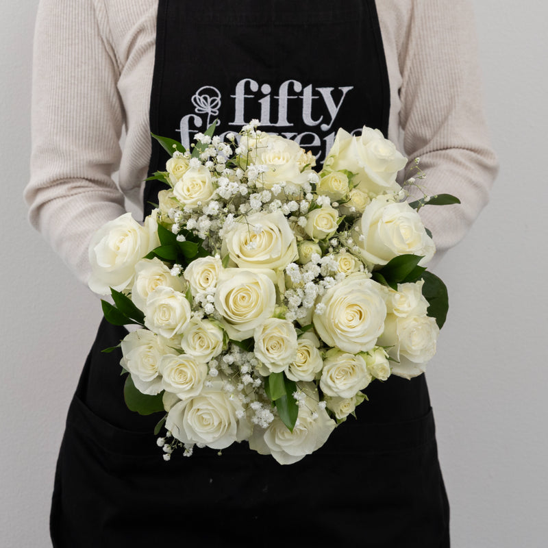 Classic White Diy Flower Kit Other - Image