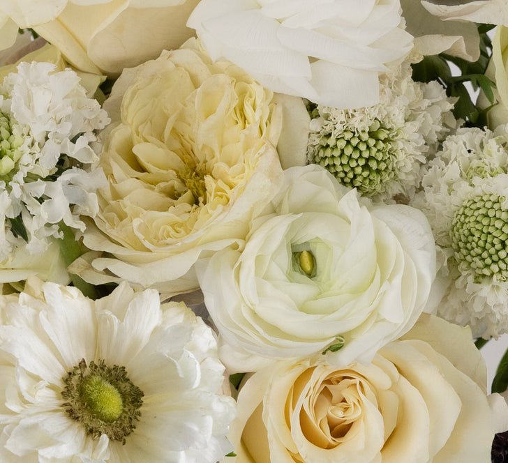 Cloud Dancer Flower Bouquet Stem - Image
