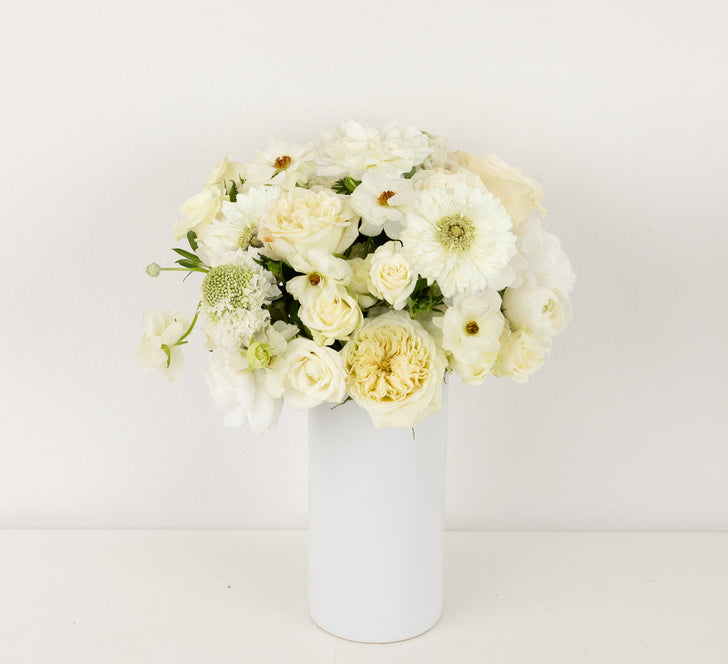 Cloud Dancer Flower Bouquet Vase - Image