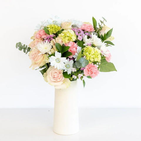 Cotton Candy Flower Bouquet Vase - Image