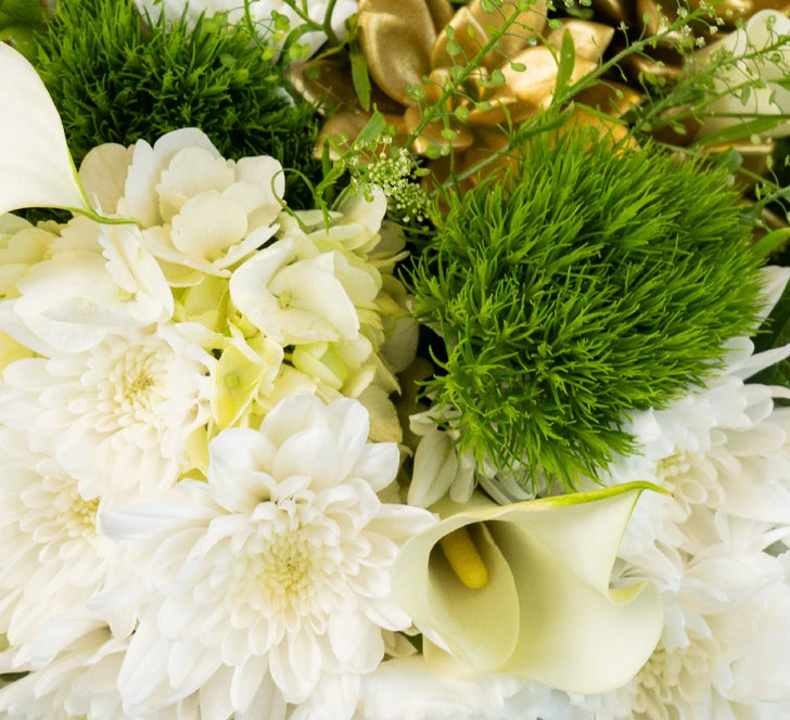 Cozy Cottage Bouquet Bar Kit Close Up - Image