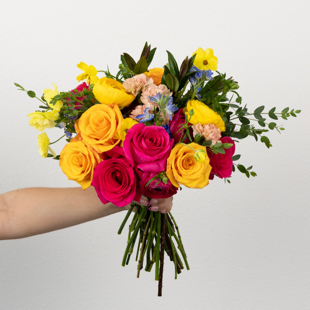 Buy Wholesale Dragonfruit Delight DIY Flower Kits in Bulk | FiftyFl