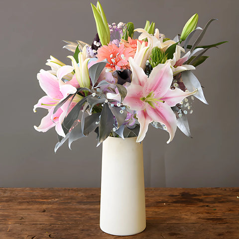 Fairy Pink Flower Bunch in Vase