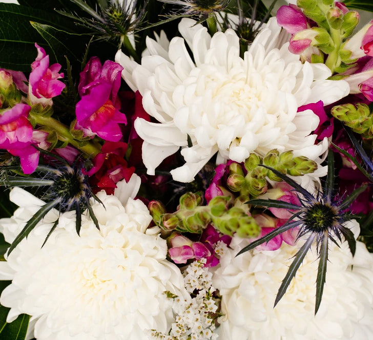 Farmhouse Style Diy Flowers Close Up - Image
