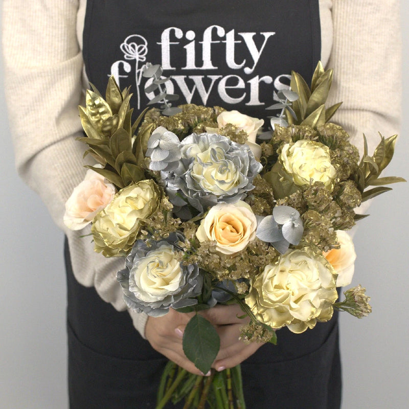 Glitz And Glam Roses Diy Flower Combo Apron - Image