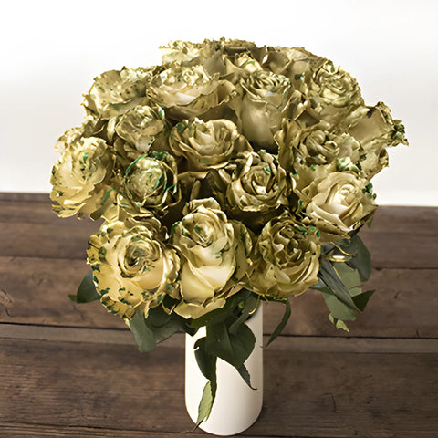 Lucky Day Green and Gold Rose Bouquet