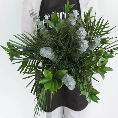 Greenery Centerpiece Apron - Image