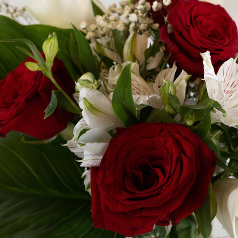 Holiday Market Flower Bouquet Bar Close Up - Image