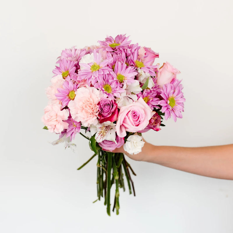 Hug Your Momma Elegant Flowers Bouquet Hand - Image