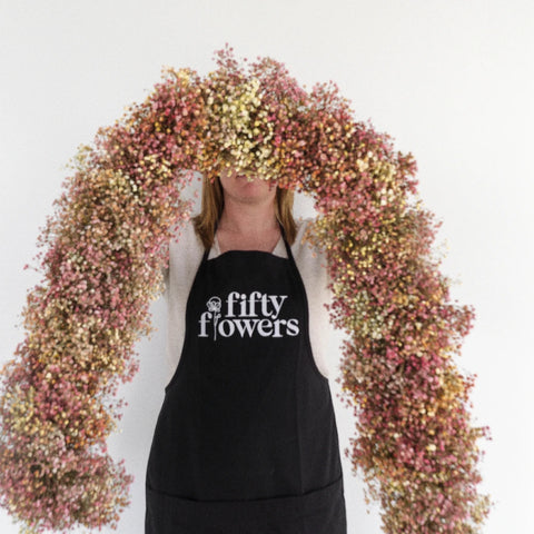 Indian Summer Baby's Breath Tinted Garland Apron - Image