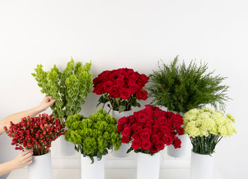 Joyous Noel Bouquet Bar Flower Kit Close Up - Image
