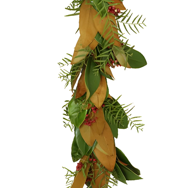 Magnolia and Pepperberry Garland