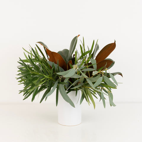 Modern Magnolia Greens Flower Centerpiece Stem - Image