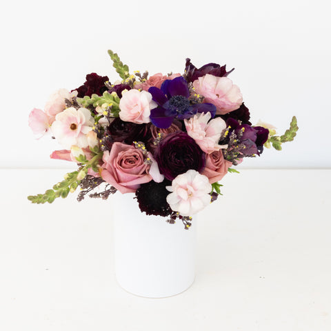 Moody Mauve Flower Bouquet Apron - Image