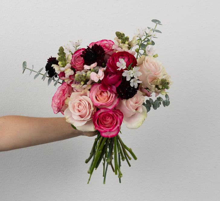 On Cloud Wine Flower Centerpiece Vase - Image