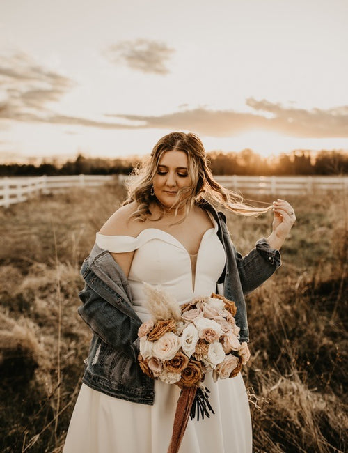 Toffee and Pale Nude Dried Spring Wedding