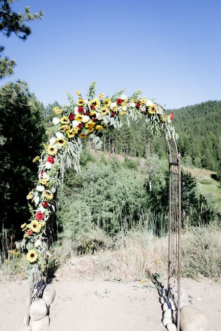 Outdoor Simple Sunflower Wedding