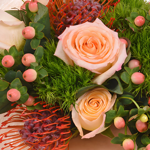 Monochromatic Peach Bouquetta Centerpieces
