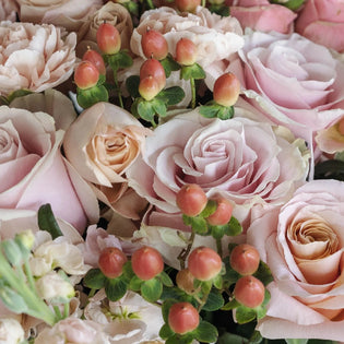 Perfectly Peach Rustic Diy Flower Combo - Image