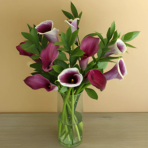 calla lily flower wedding centerpieces Creamy Purple Mini Calla Lily Centerpieces