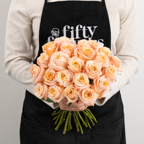 Pink Champagne Shimmer Bulk Rose Apron - Image