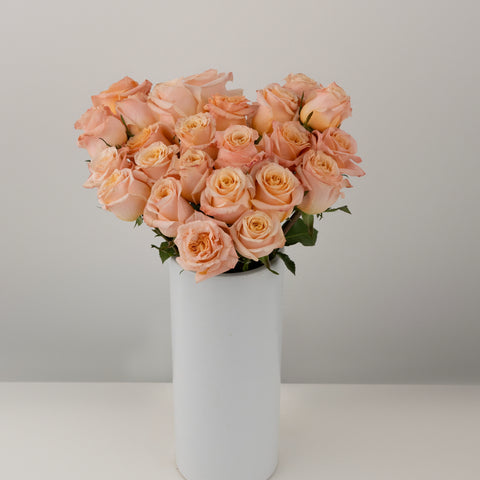 Pink Champagne Shimmer Bulk Rose Vase - Image