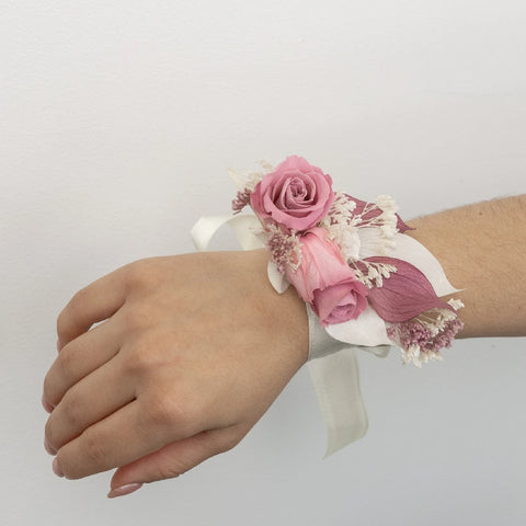 Pink Dried Boutonniere And Corsage Pack Vase - Image