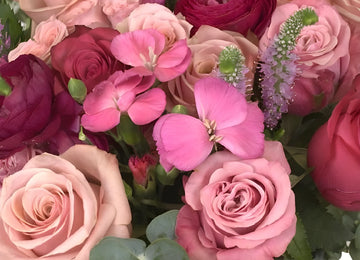 Pink Lovebirds Bouquet Bar Kits Close Up - Image